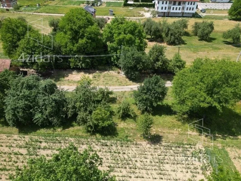 Plac | 4zida