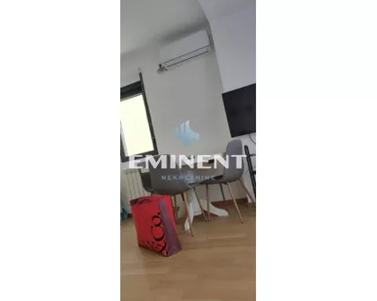 Rade Končara | 4zida.rs