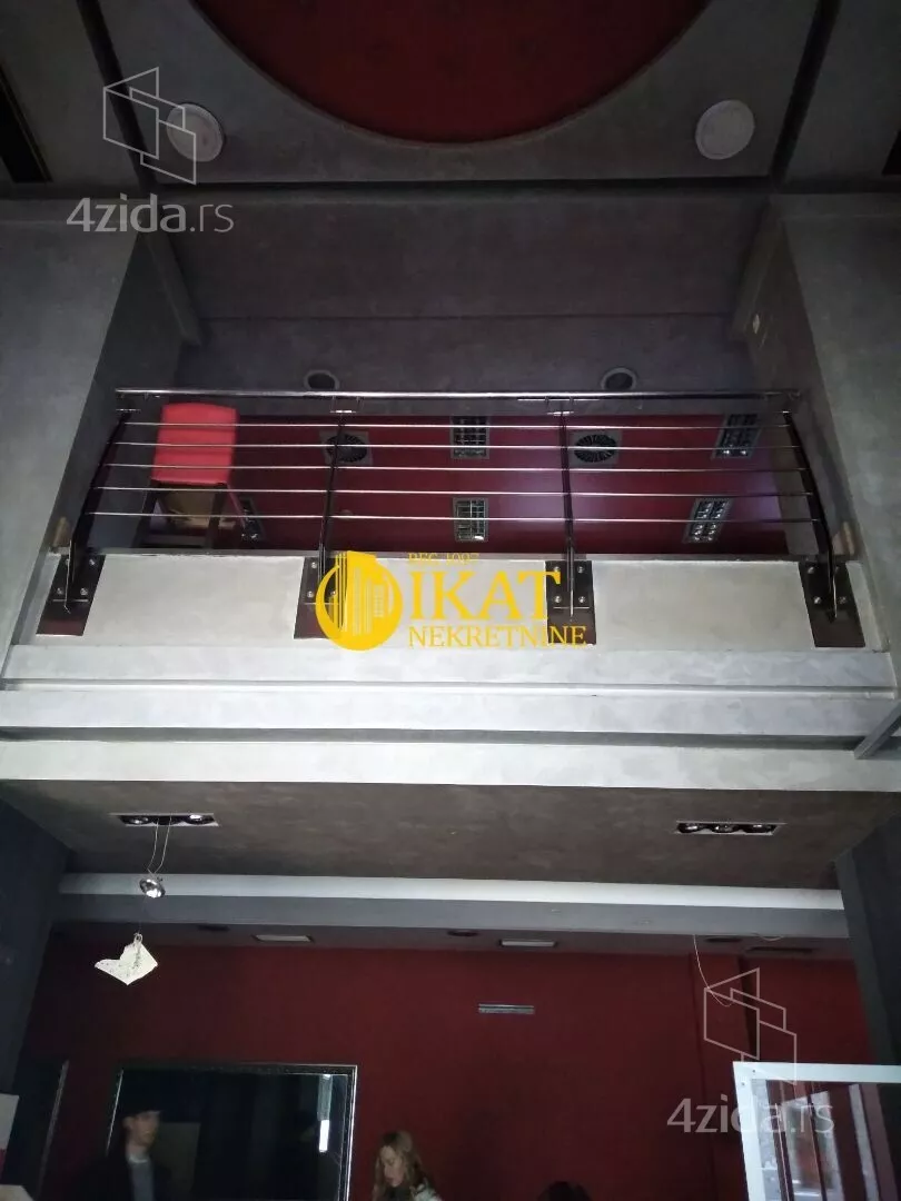 Poslovni prostor | 4zida