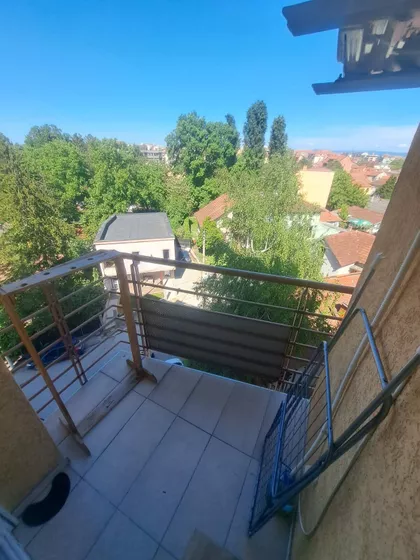 Njegoševa Bb | 4zida.rs