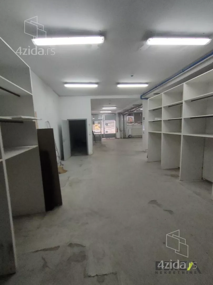 Poslovni prostor | 4zida