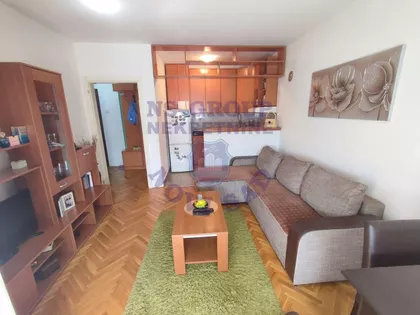 Bulevar Patrijarha Pavla (Somborski Bulevar) | 4zida.rs