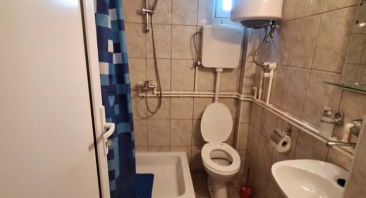 Ugostiteljski objekat | 4zida