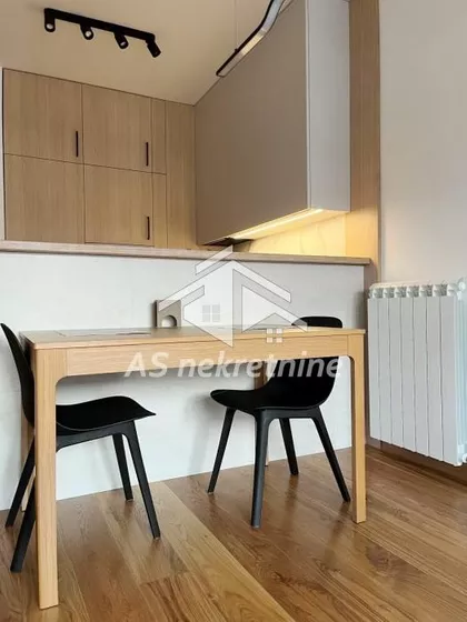 FON - Voždovac | 4zida.rs