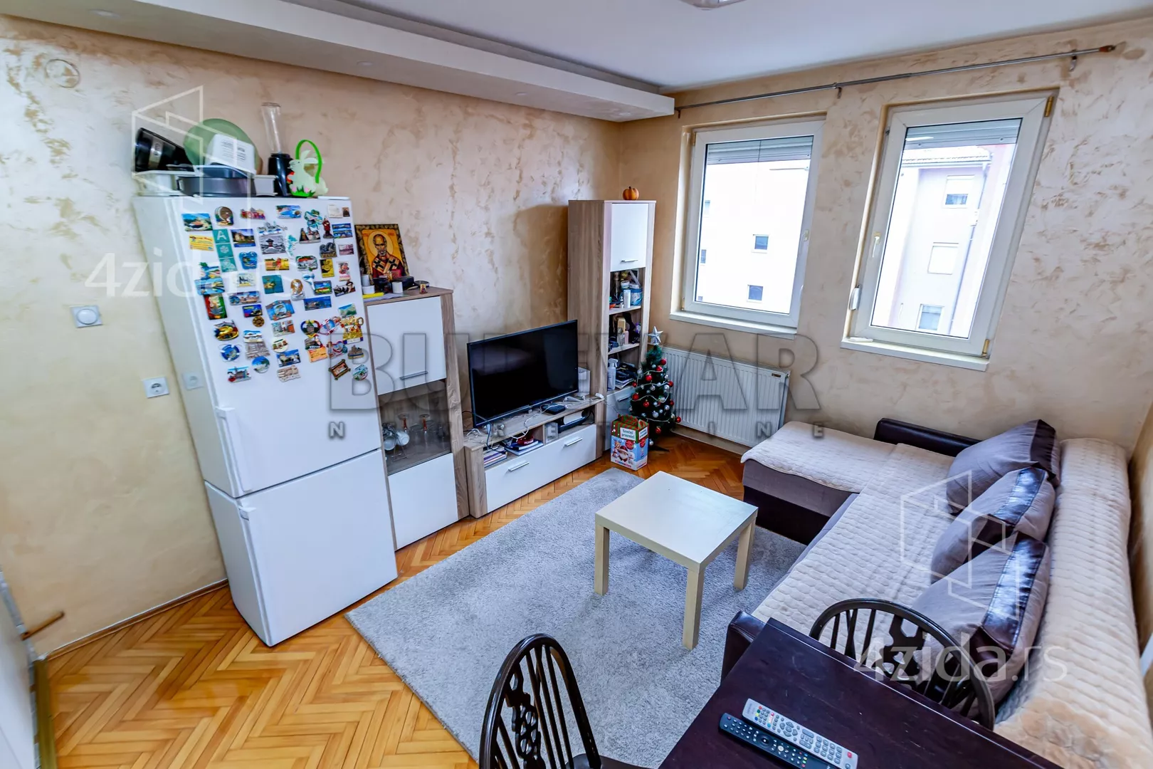 Dvoiposoban stan | 4zida