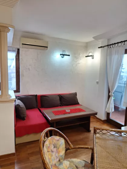 Rastka Petrovića 51 | 4zida.rs