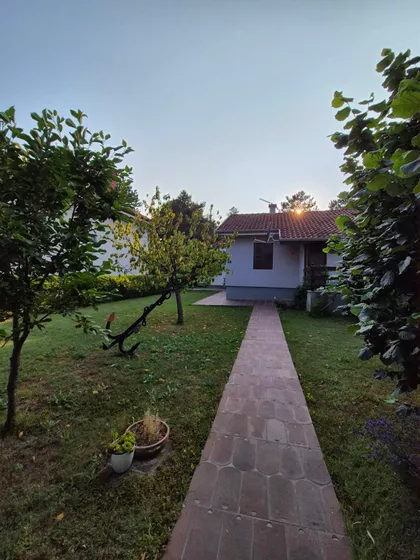 Stari Beli Bagrem 1 | 4zida.rs