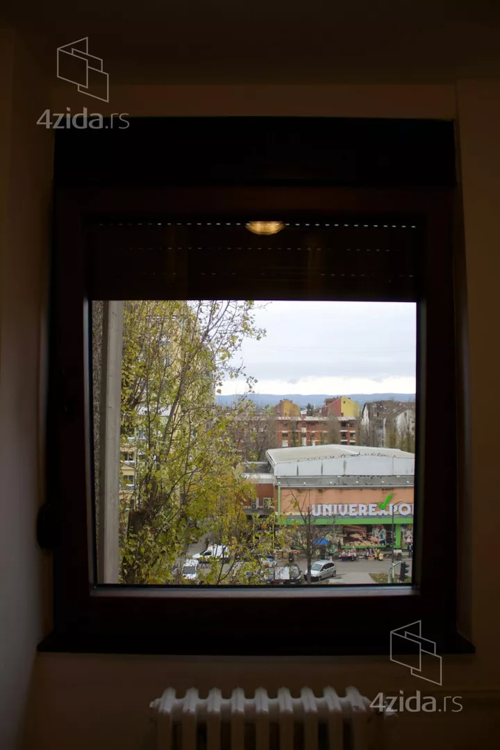 Troiposoban stan | 4zida