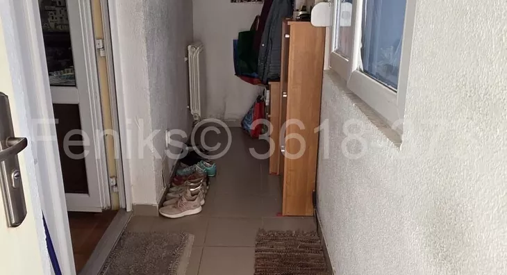 Sedmosoban stan | 4zida