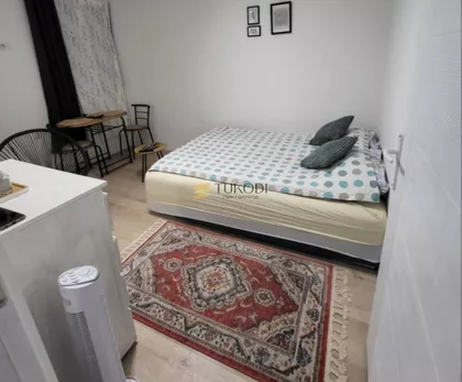 Cara Dušana | 4zida.rs