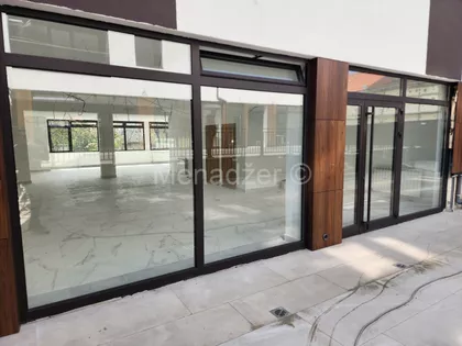 Prvomajska | 4zida.rs