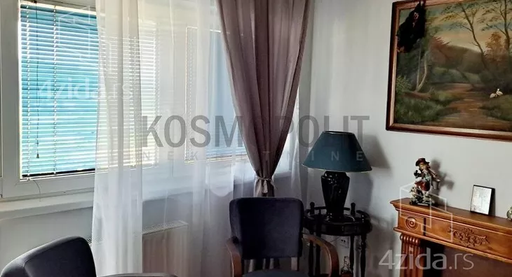 Petosoban stan | 4zida