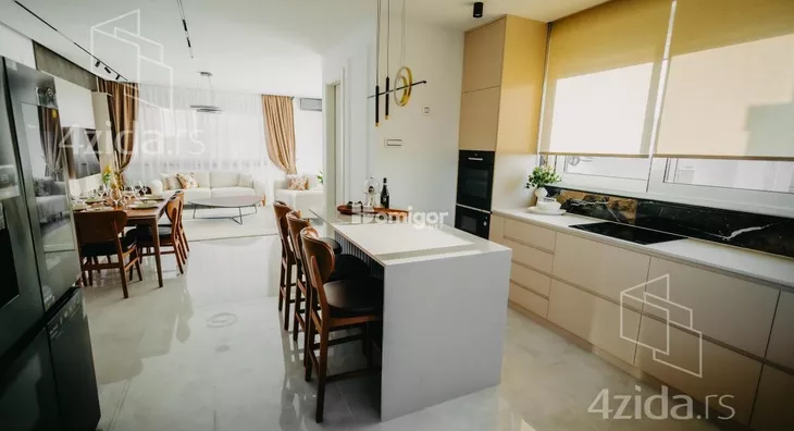 Petosoban stan | 4zida