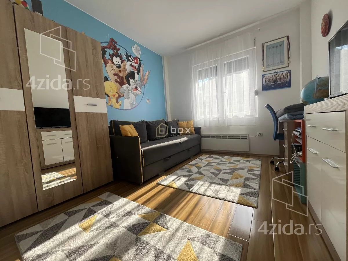 Dvoiposoban stan | 4zida