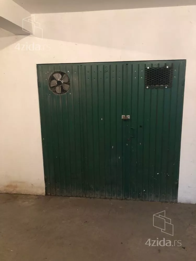 Garaža | 4zida