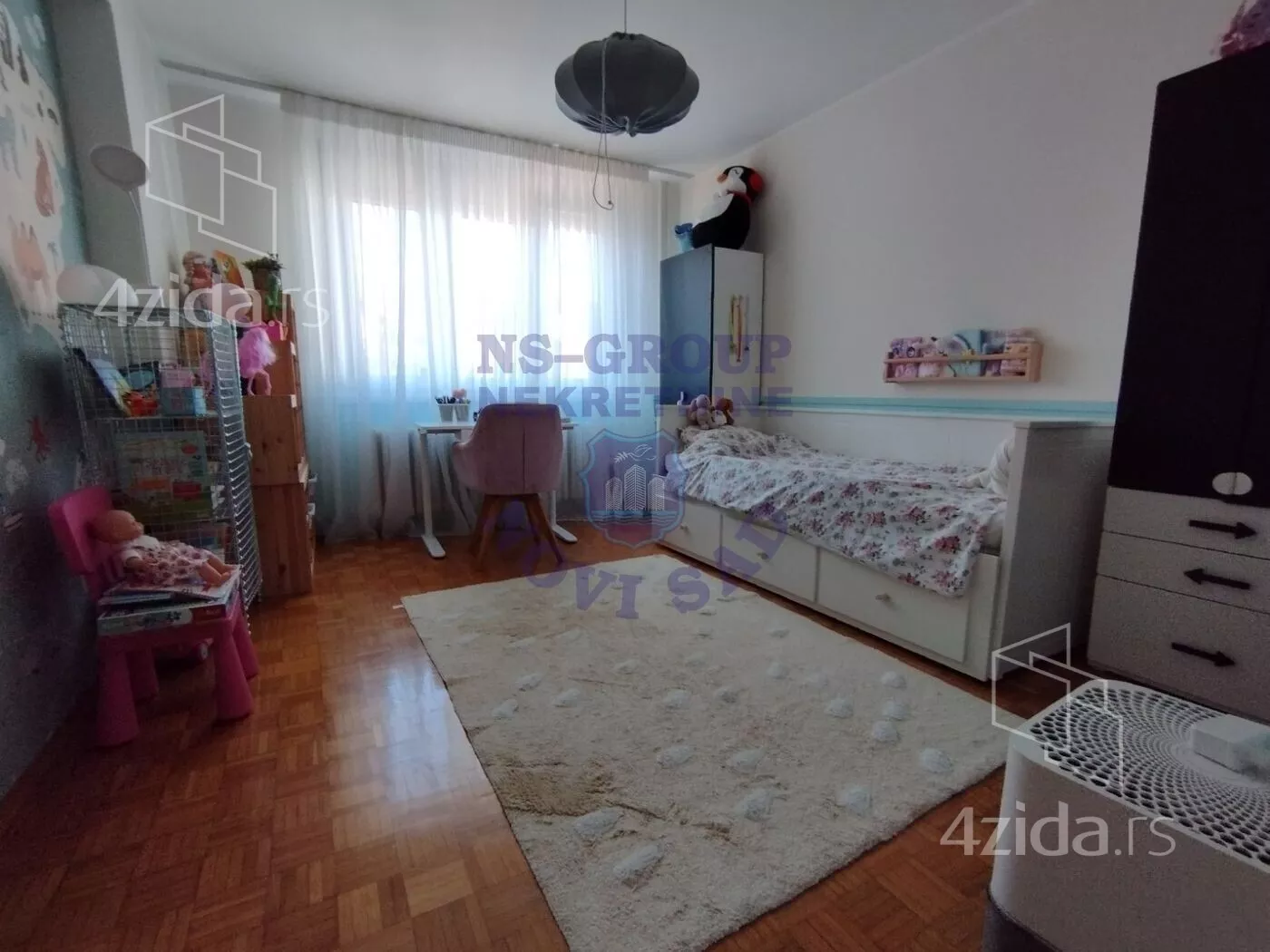 Troiposoban stan | 4zida