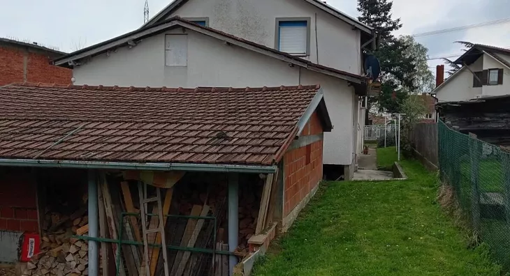 3-etažna kuća | 4zida