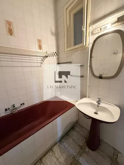 Botanička Bašta | 4zida.rs