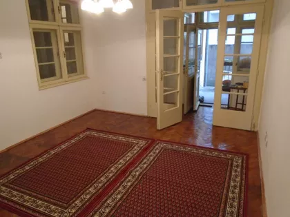 Patrijarha Varnave | 4zida.rs