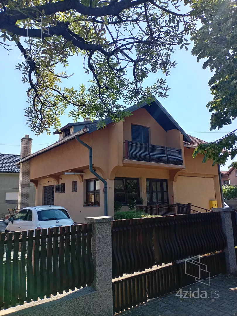 2-etažna kuća | 4zida