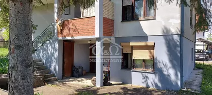 Male Pčelice | 4zida.rs