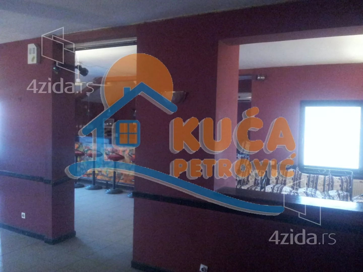 Lokal | 4zida