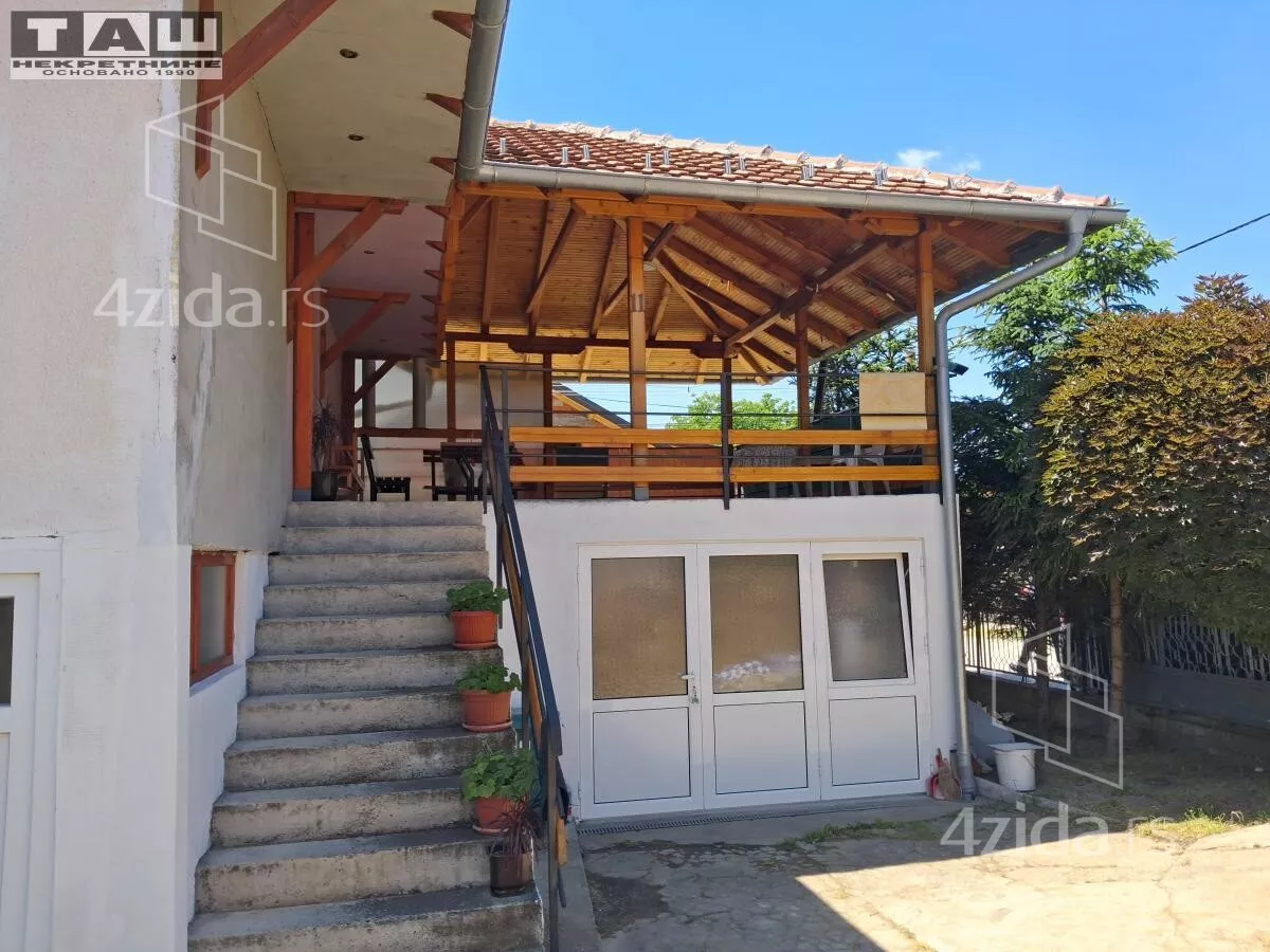Kuća | 4zida