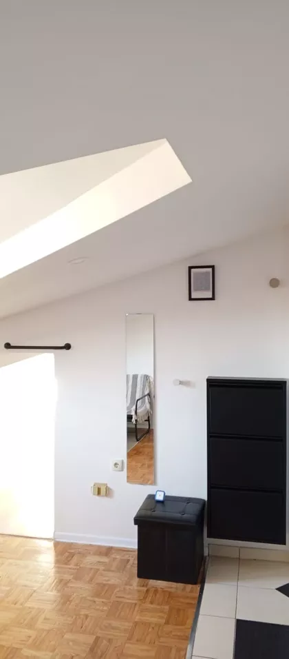 Cara Lazara 27 | 4zida.rs