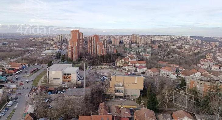 Dvoiposoban stan | 4zida