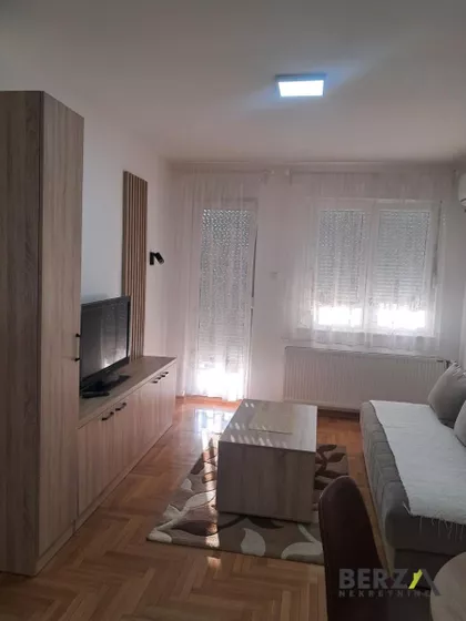 Bulevar Oslobođenja | 4zida.rs