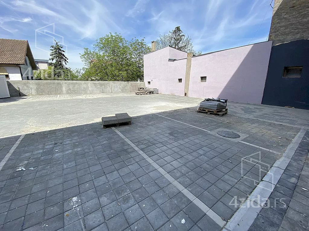 Poslovni prostor | 4zida