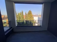Šestosoban stan | 4zida