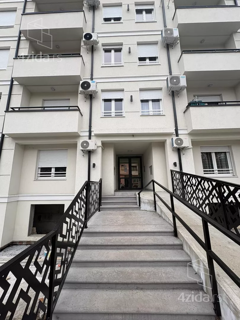 Beograd, Rakovica opština, Kneževac, Kraljice Jelene 18 - 7