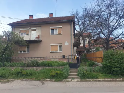 Svetosavska 15 | 4zida.rs