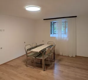 Centar, Zemun opština, Beograd, 2.0 stan | 4zida.rs