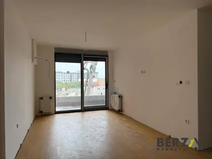 Bulevar Patrijarha Pavla (Somborski Bulevar) | 4zida.rs