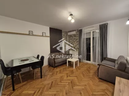 Botanička Bašta | 4zida.rs