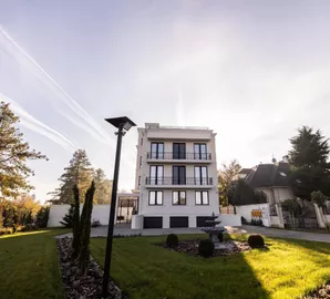 Sremska Kamenica, Gradske lokacije, Novi Sad, 5.0 stan | 4zida.rs