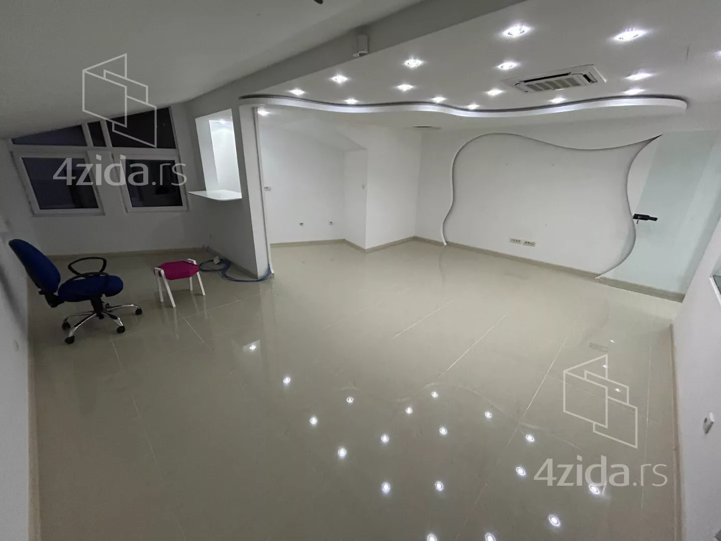 Poslovni prostor | 4zida