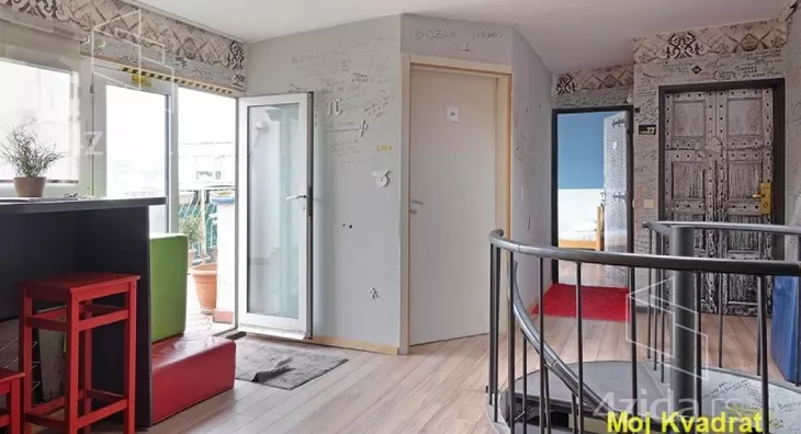 Šestosoban stan | 4zida