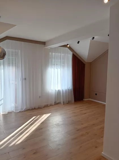 Augusta Cesarca | 4zida.rs