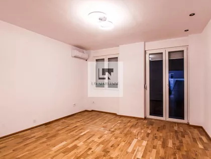 Palata Pravde | 4zida.rs