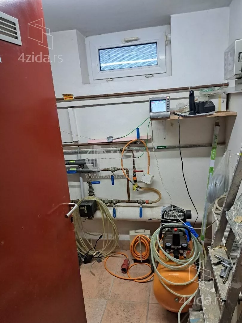 3-etažna kuća | 4zida