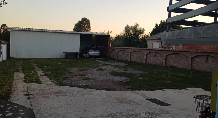 4-etažna kuća | 4zida