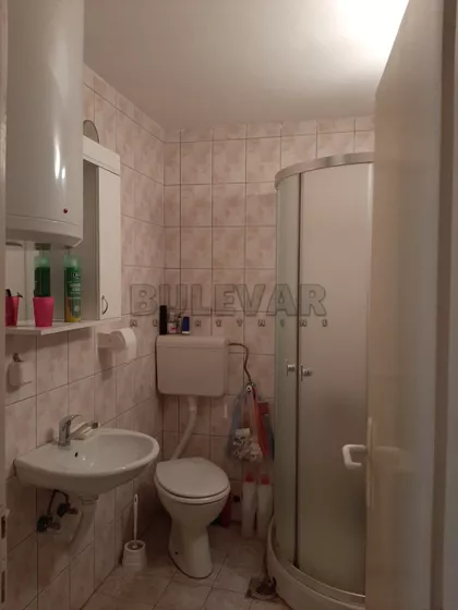 Narodnih heroja | 4zida.rs