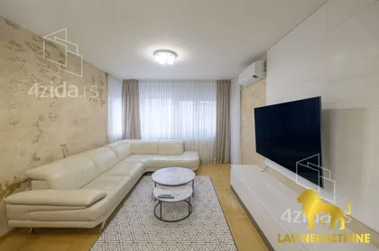 OGNJENA PRICE | 4zida.rs