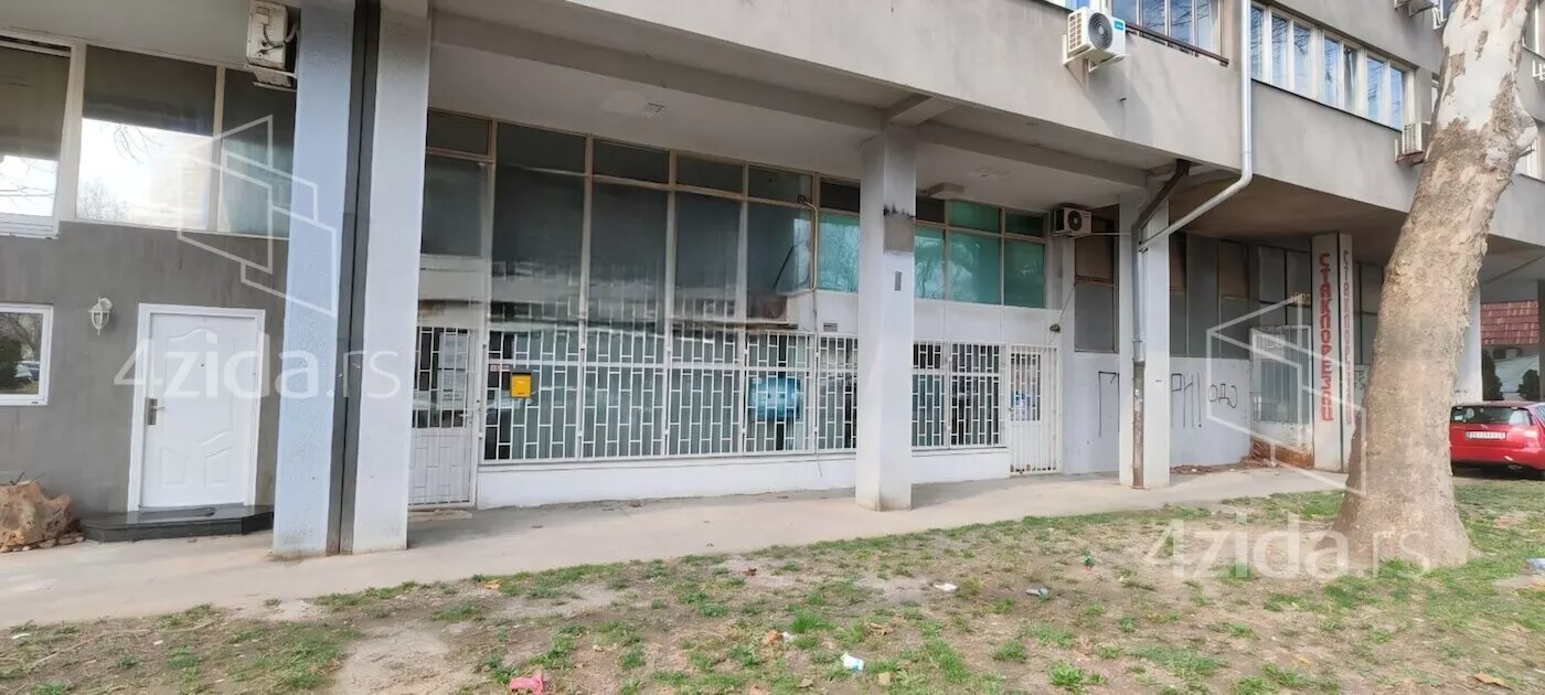 Poslovni prostor | 4zida