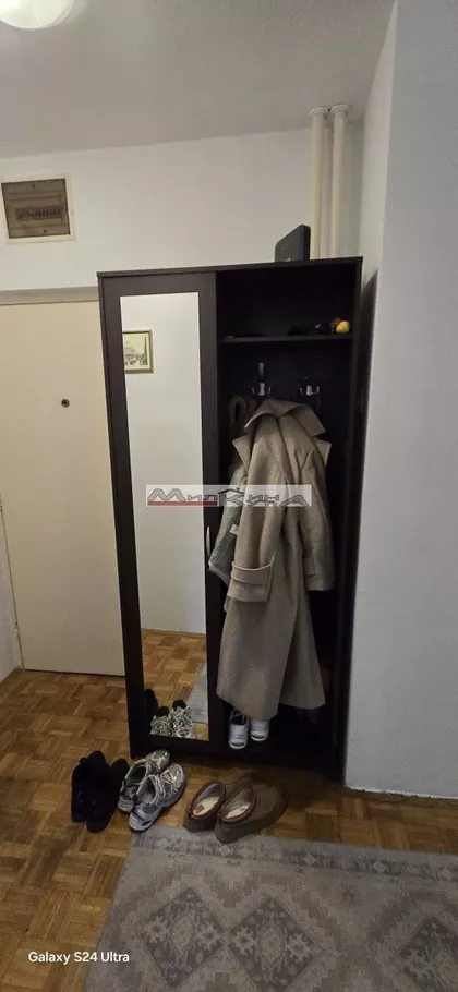 Crveni Krst Vračar | 4zida.rs