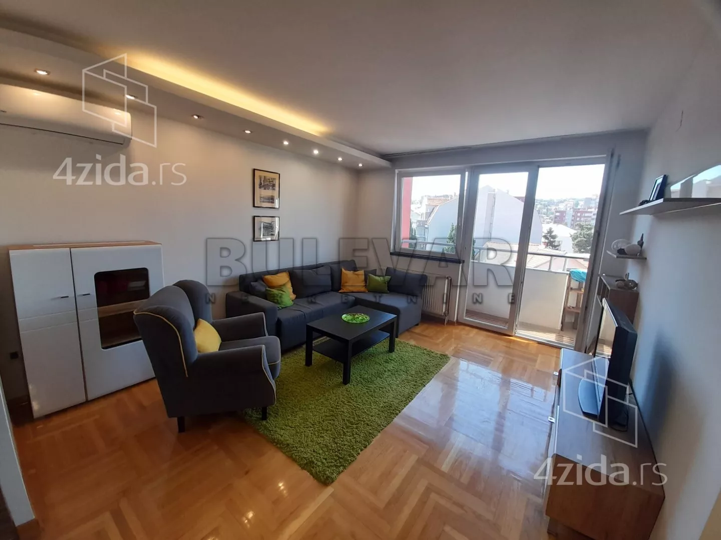 Dvoiposoban stan | 4zida