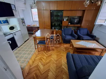 Medicinski Fakultet | 4zida.rs